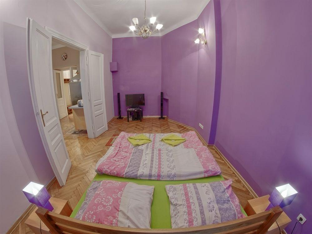Hostel 70S Cracovia Esterno foto