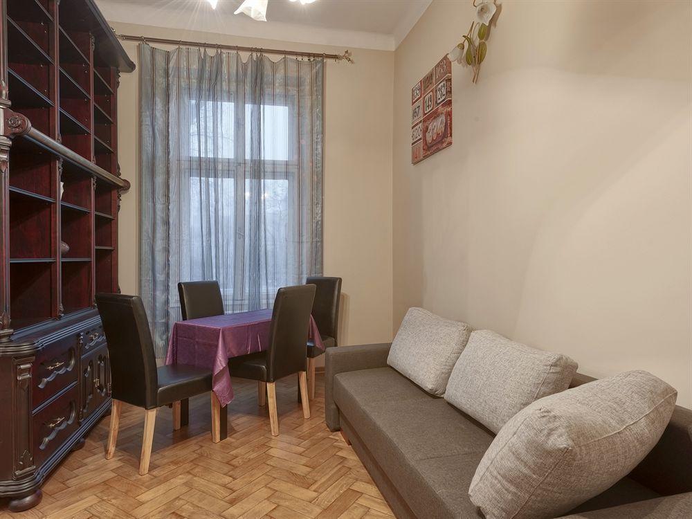 Hostel 70S Cracovia Esterno foto