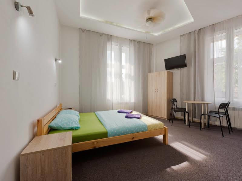 Hostel 70S Cracovia Esterno foto