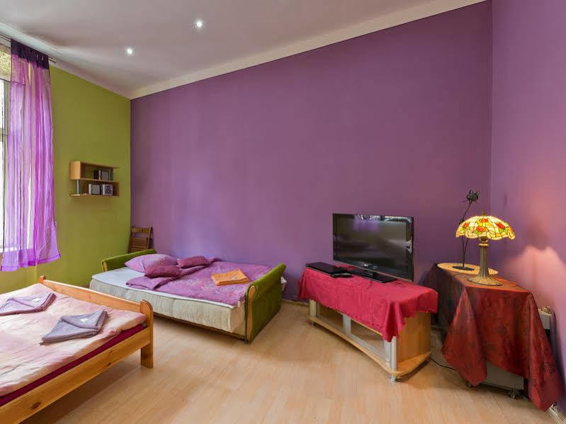 Hostel 70S Cracovia Esterno foto